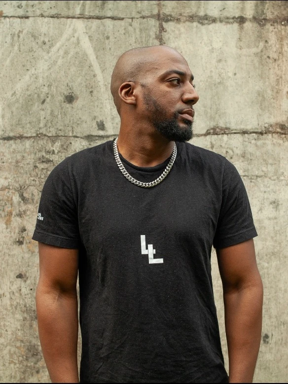 Limited Edition Lloyd Luther ™ Main Black T-Shirt product image (1)