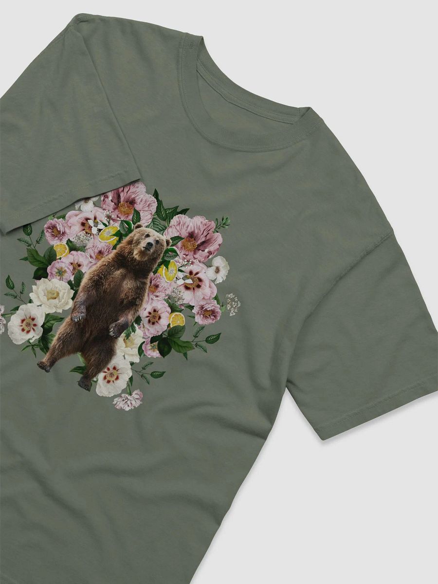 Countryside Bear T-Shirt product image (10)