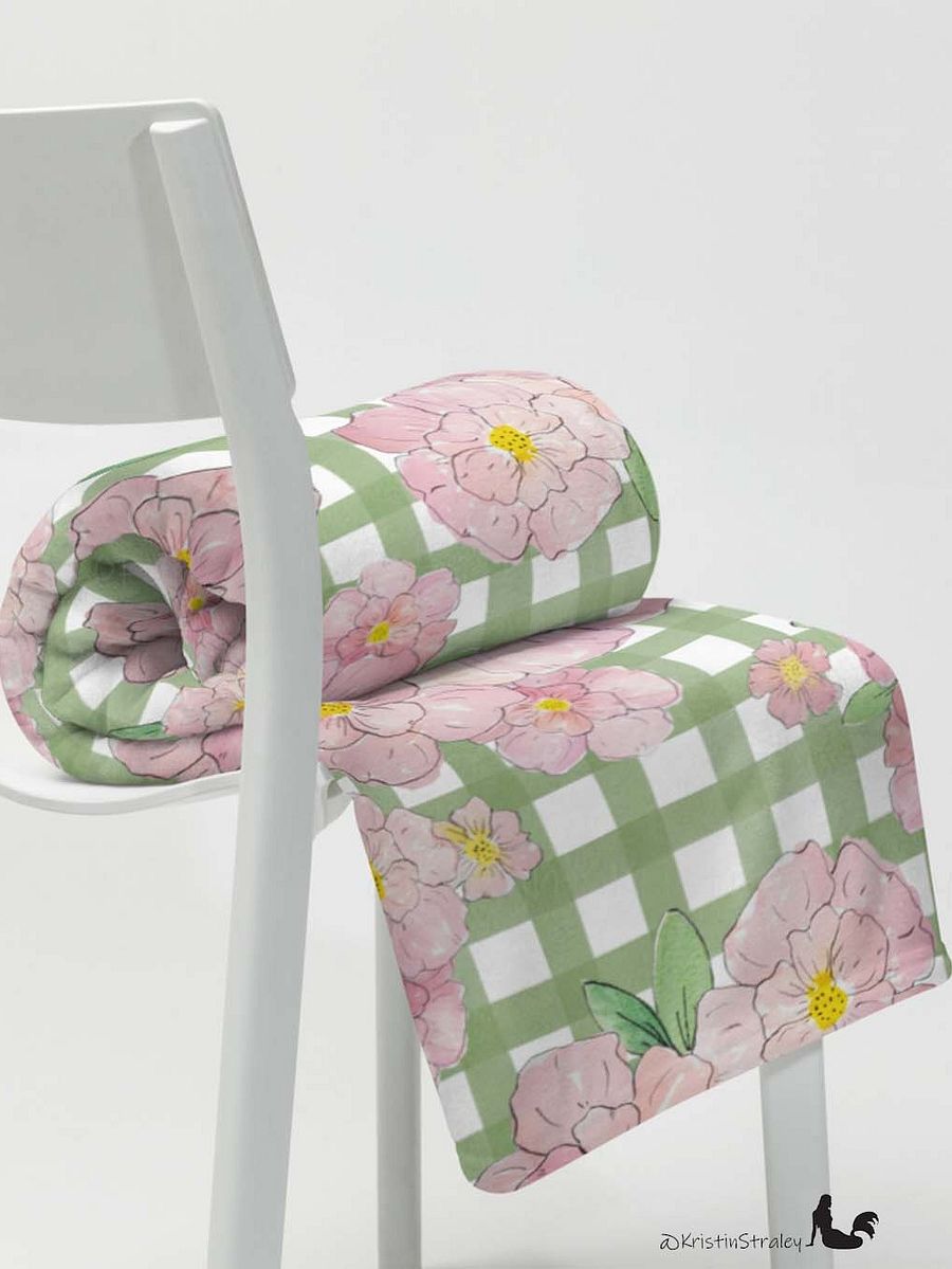 Pink Flowers on Green Gingham Fleece Throw Blanket product image (7)