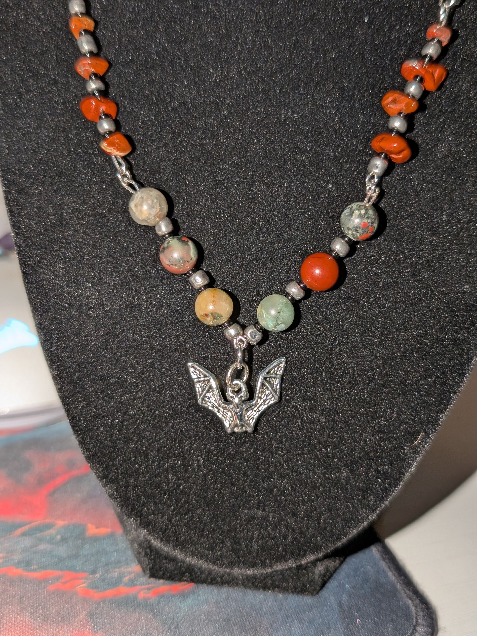Bloodstone & Red Jasper Crystal Choker! product image (2)
