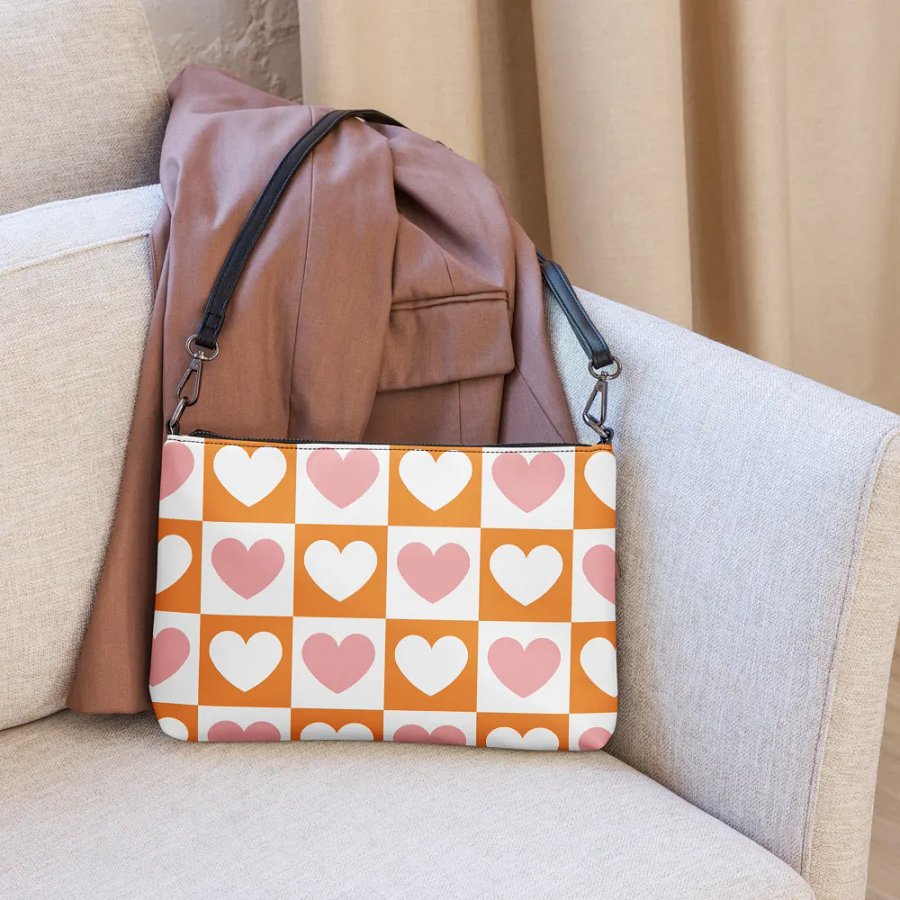 Hearts Aflutter Crossbody Bag product image (6)