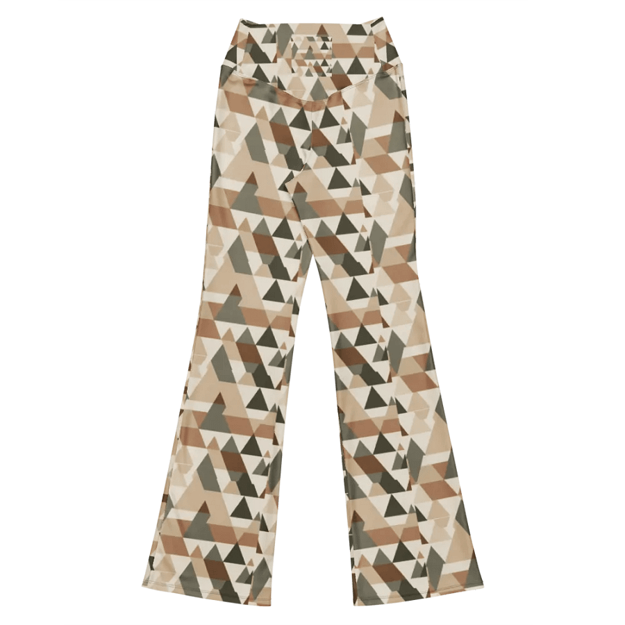 Symmetric Serenity Flare Leggings product image (9)