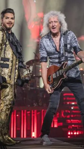 Queen - Adam Lambert, Brian May and Roger Taylor performing in amazing show! 

Like & Subscribe to see our upcoming adventure...