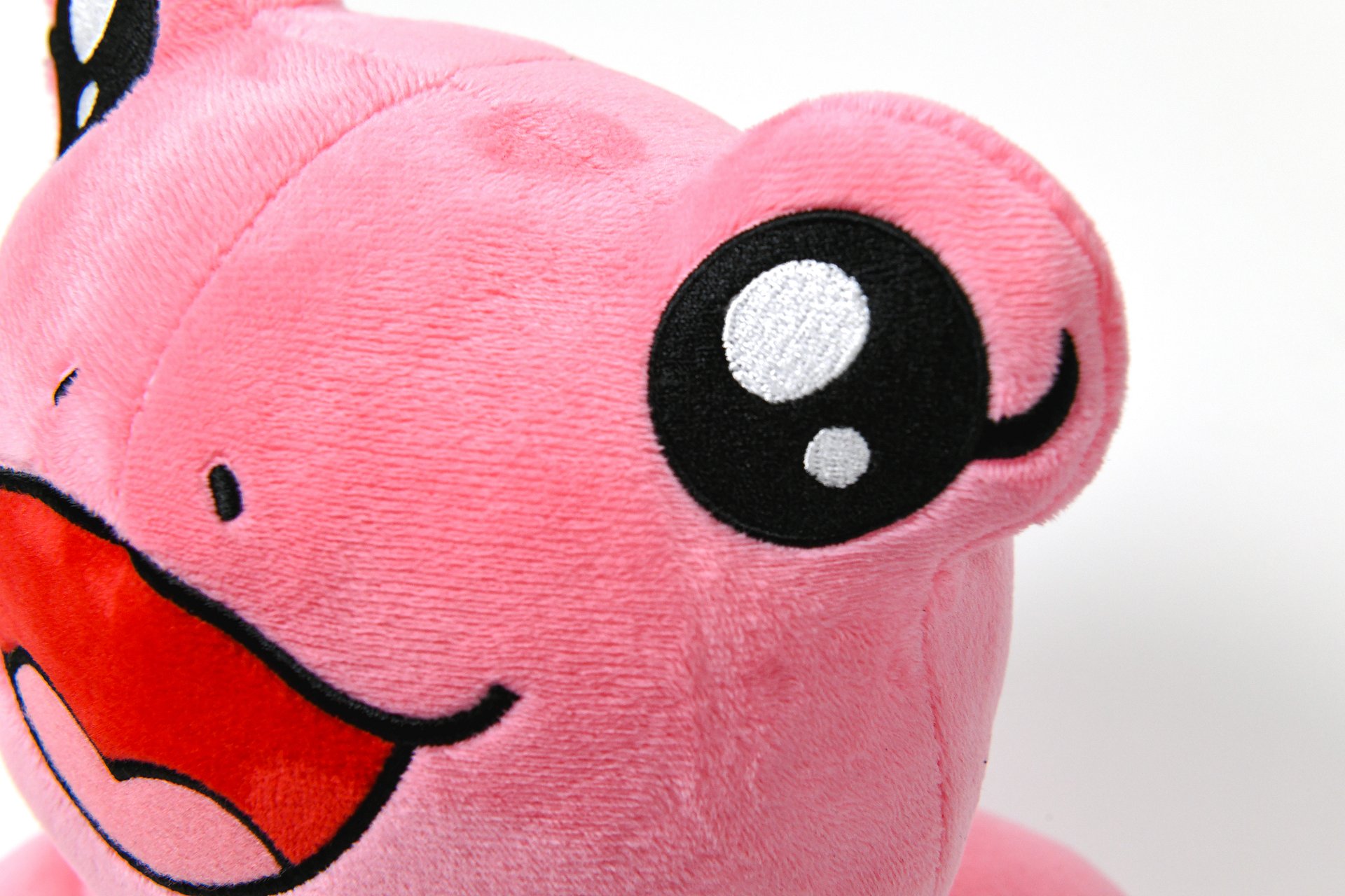 Pretzel Plushie product image (5)
