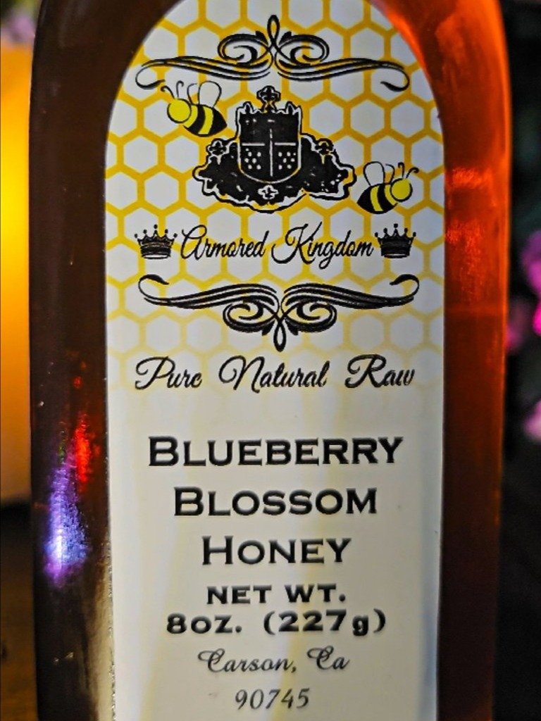 The Armored Kingdom Premuim Blueberry Blossom Honey Bottle(8oz) product image (4)