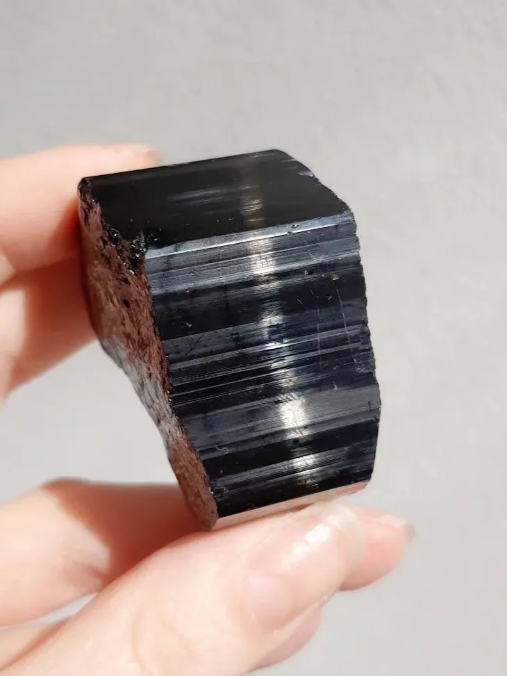 Extra quality black tourmaline product image (5)