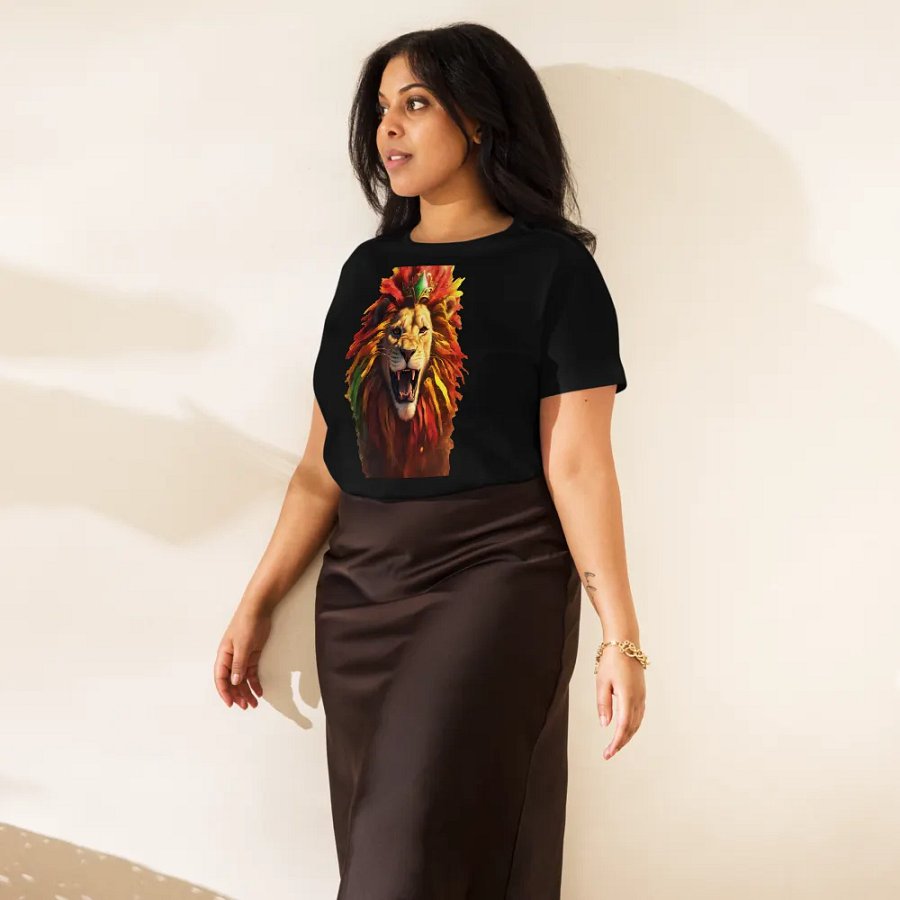 Majestic Mane Lion Crowned Tee product image (18)
