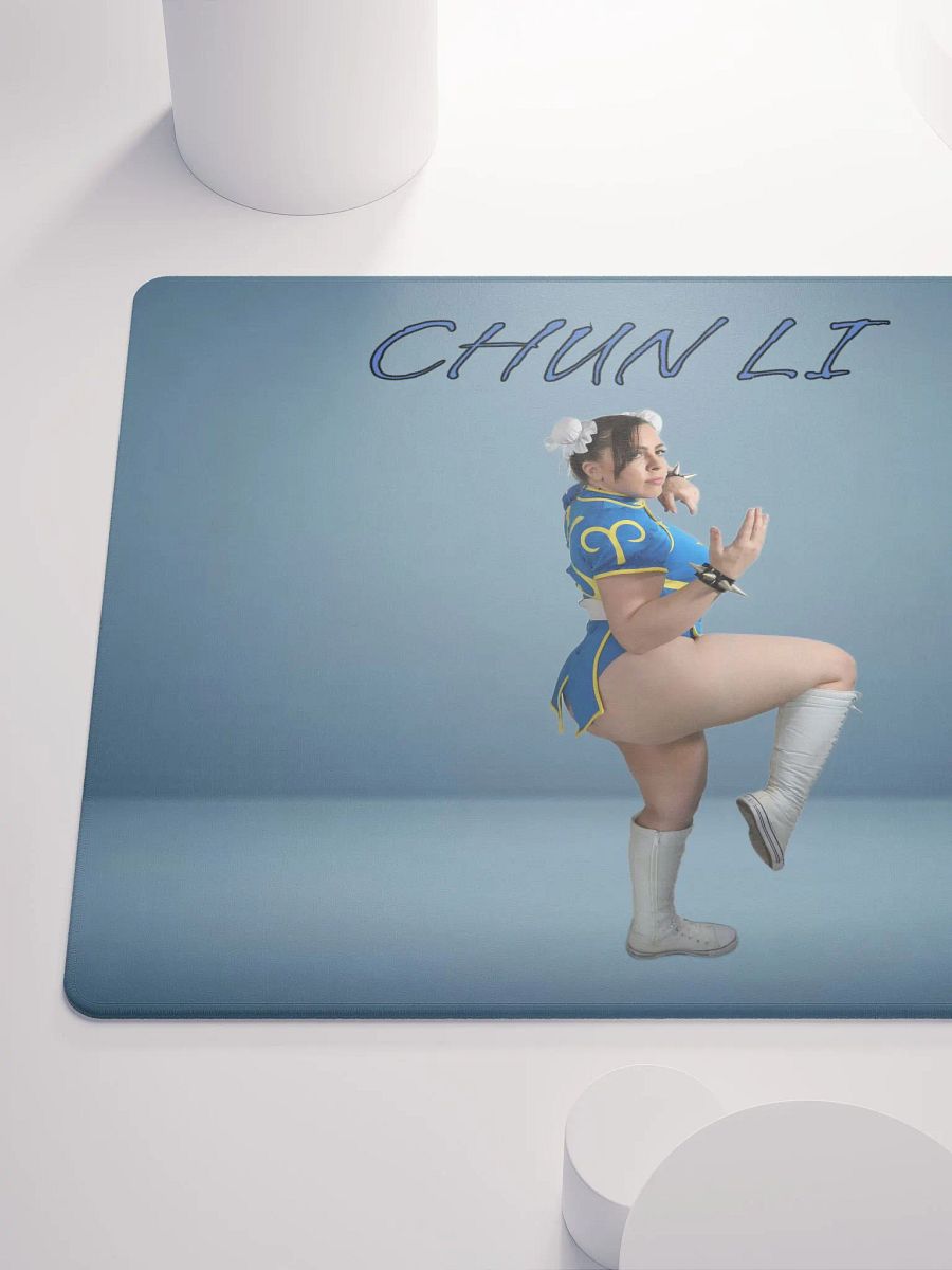Chun Li Gaming Mousepad product image (6)