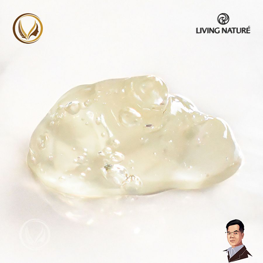 Gel dưỡng ẩm, kiểm soát nhờn Living Nature Hydrating Toning Gel 120ml product image (2)