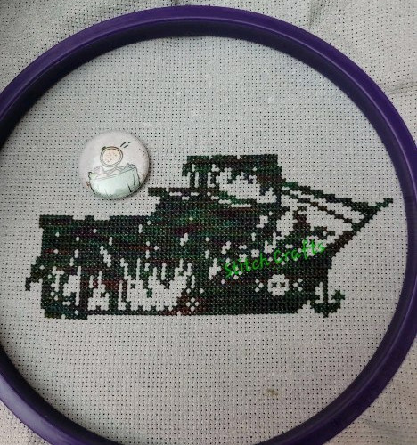 Week 3 of working on The Black Pearl from @thewitchystitcher brings most of the ship into view! I'm using threads from @night...