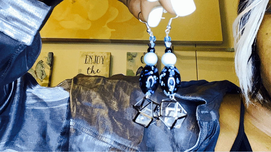 THE FINER THINGS In life earring product image (1)