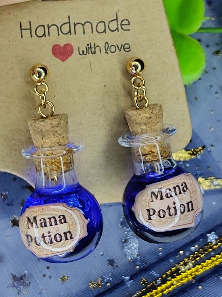 Mana Potion earrings product image (3)