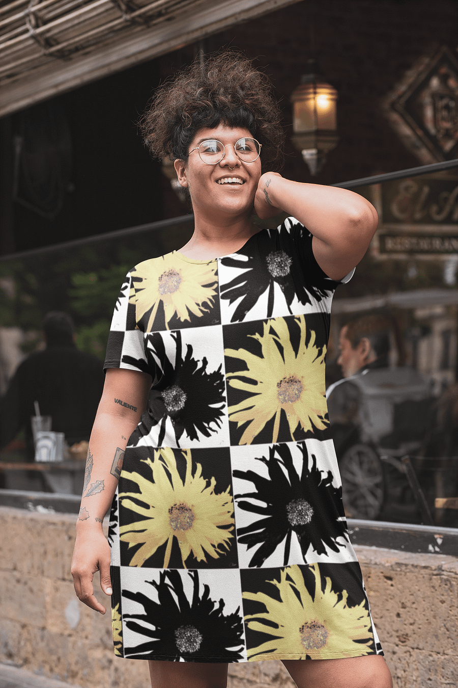 Abstract Black and Yellow Daises Ladies T Shirt Dress product image (7)