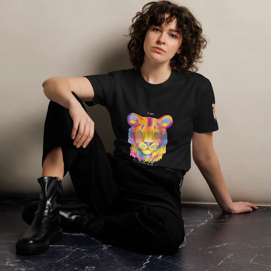 Lion T-shirt product image (10)