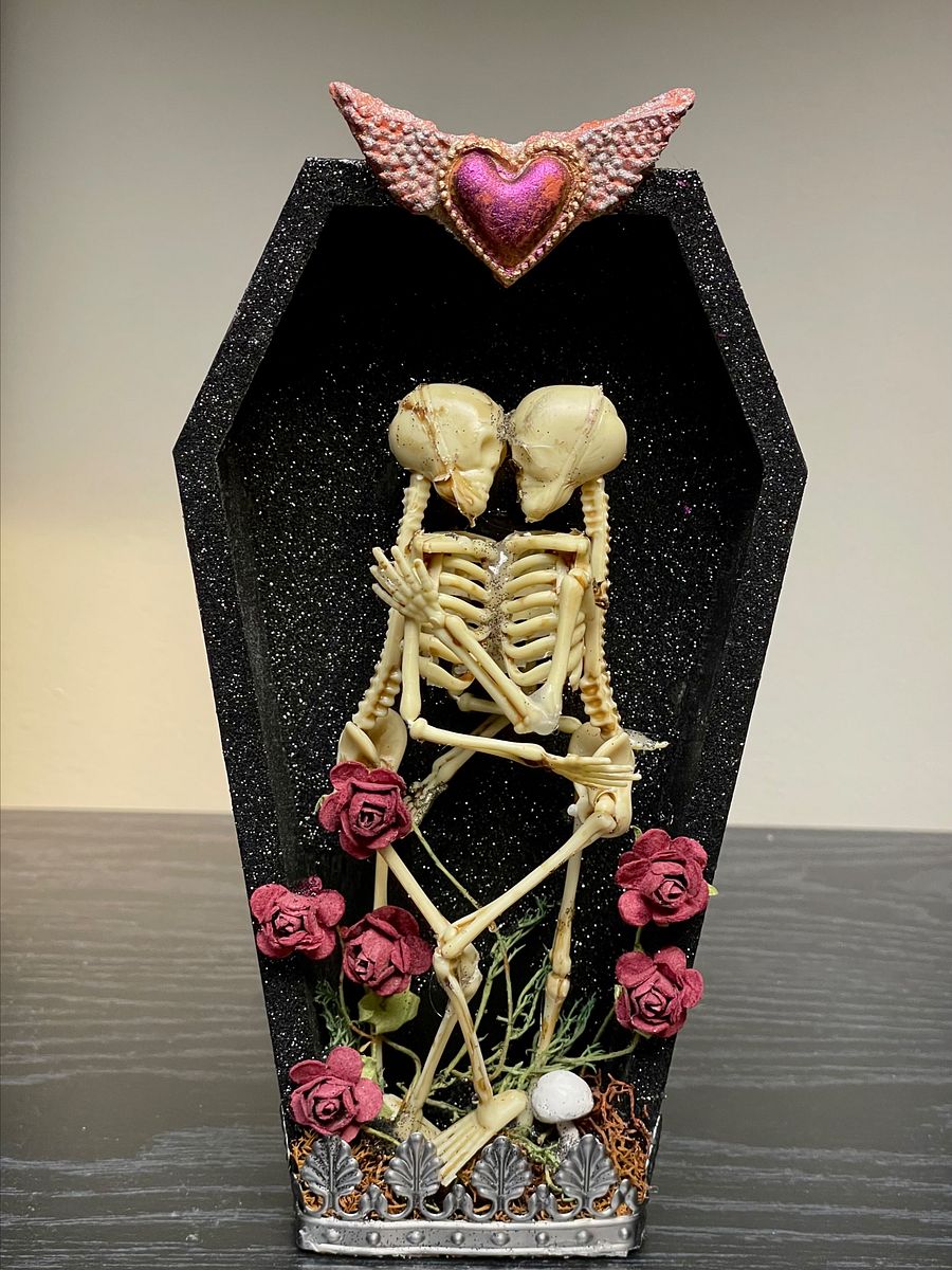 Eternal Love Skeletons product image (2)