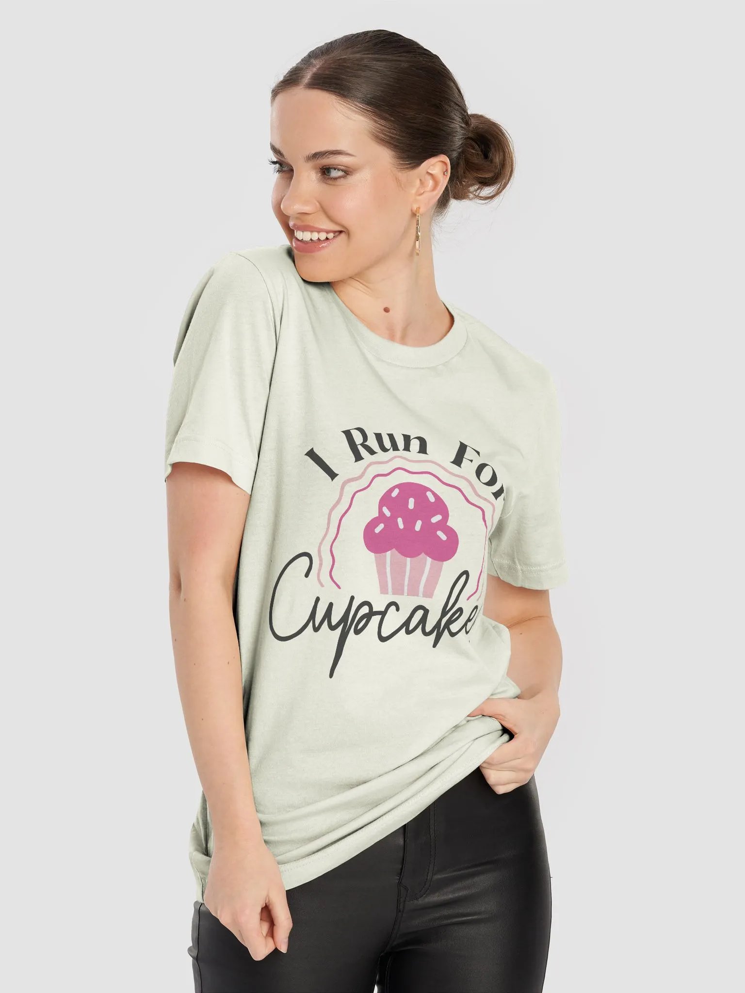 I Run for Cupcakes T-Shirt product image (8)