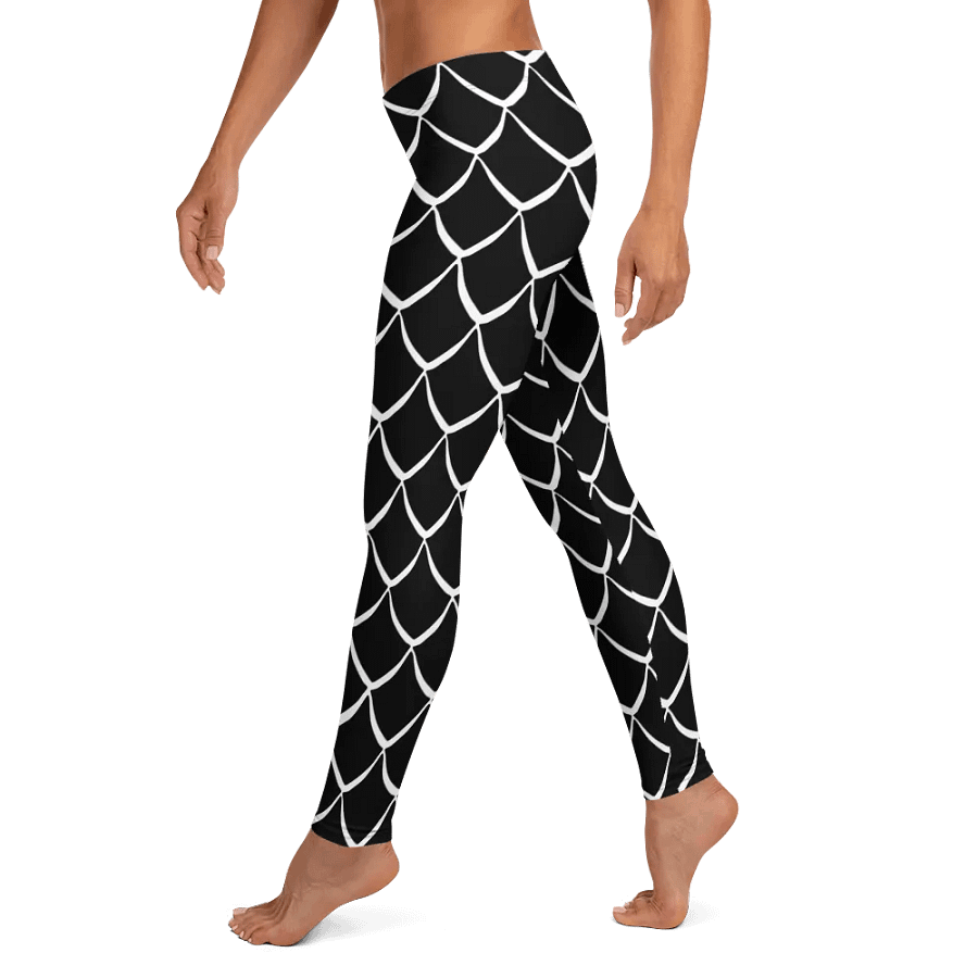 Snake Print Leggings – Bold, Stylish & Comfortably Versatile product image (10)