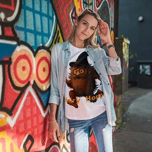 ✨Hop into magic with a twist!✨
Our Hairy Hopper T-shirt brings a fun, wizard-inspired vibe for every fan of mystical adventur...
