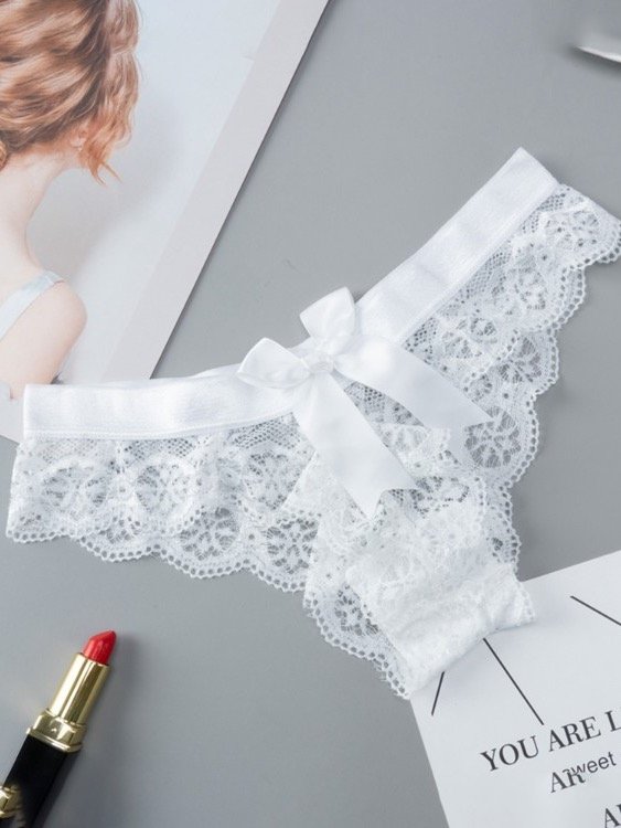 Lace panty product image (4)