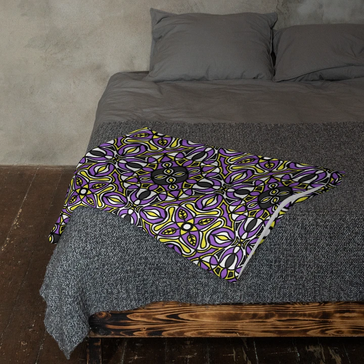 Non-Binary Abstract Cozy Blanket product image (1)