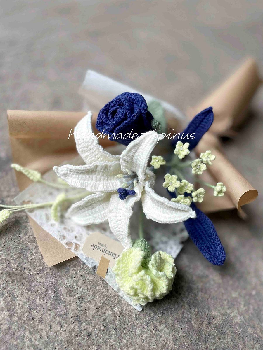 Rose Serenade Crochet Knit Bouquet product image (5)
