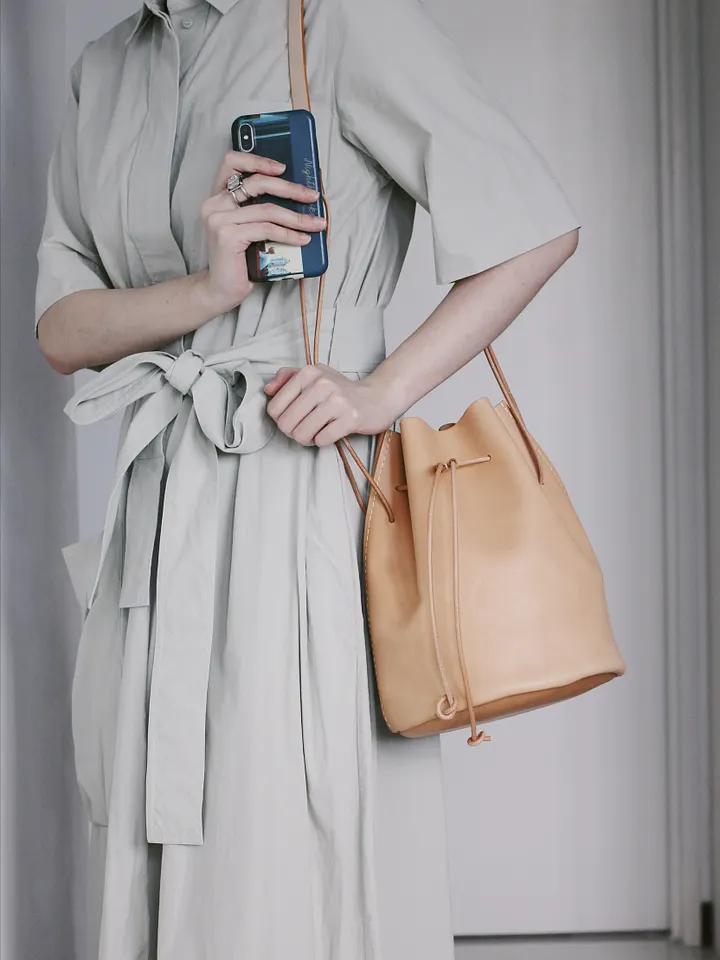 Vegetable Tanned Leather Drawstring Bucket Bag product image (2)
