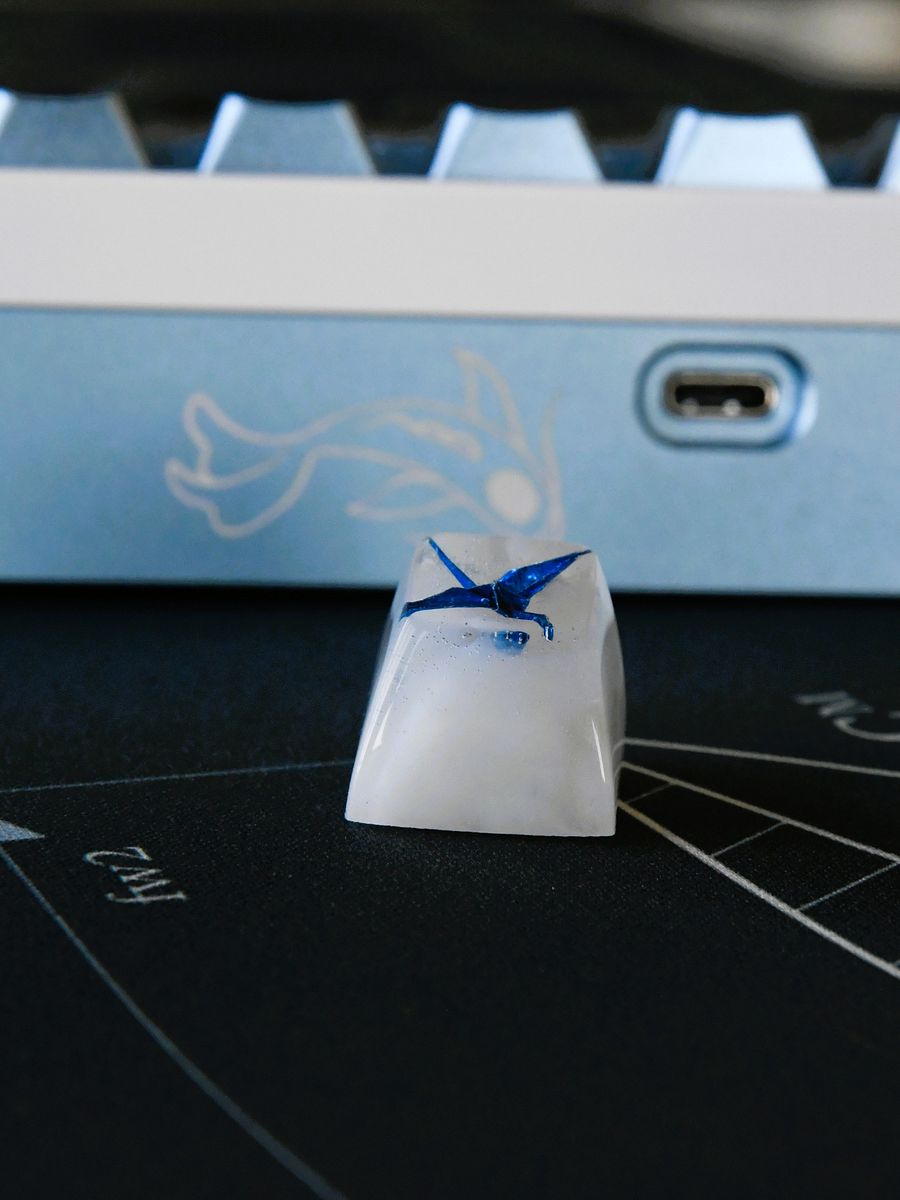 Cloudtop Crane Keycap (SA R1) product image (1)