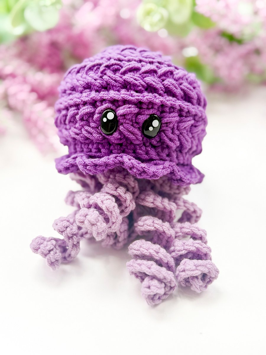 How to Crochet a Jellyfish | Easy No-Sew Amigurumi with Wheat Stitch product image (9)