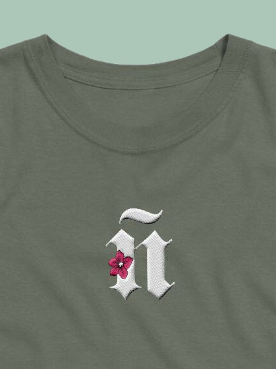 Ñ Camiseta Unisex (Diseño Bordado) product image (1)