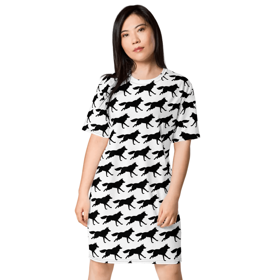 El Lobo All-Over Print T-Shirt Dress product image (1)