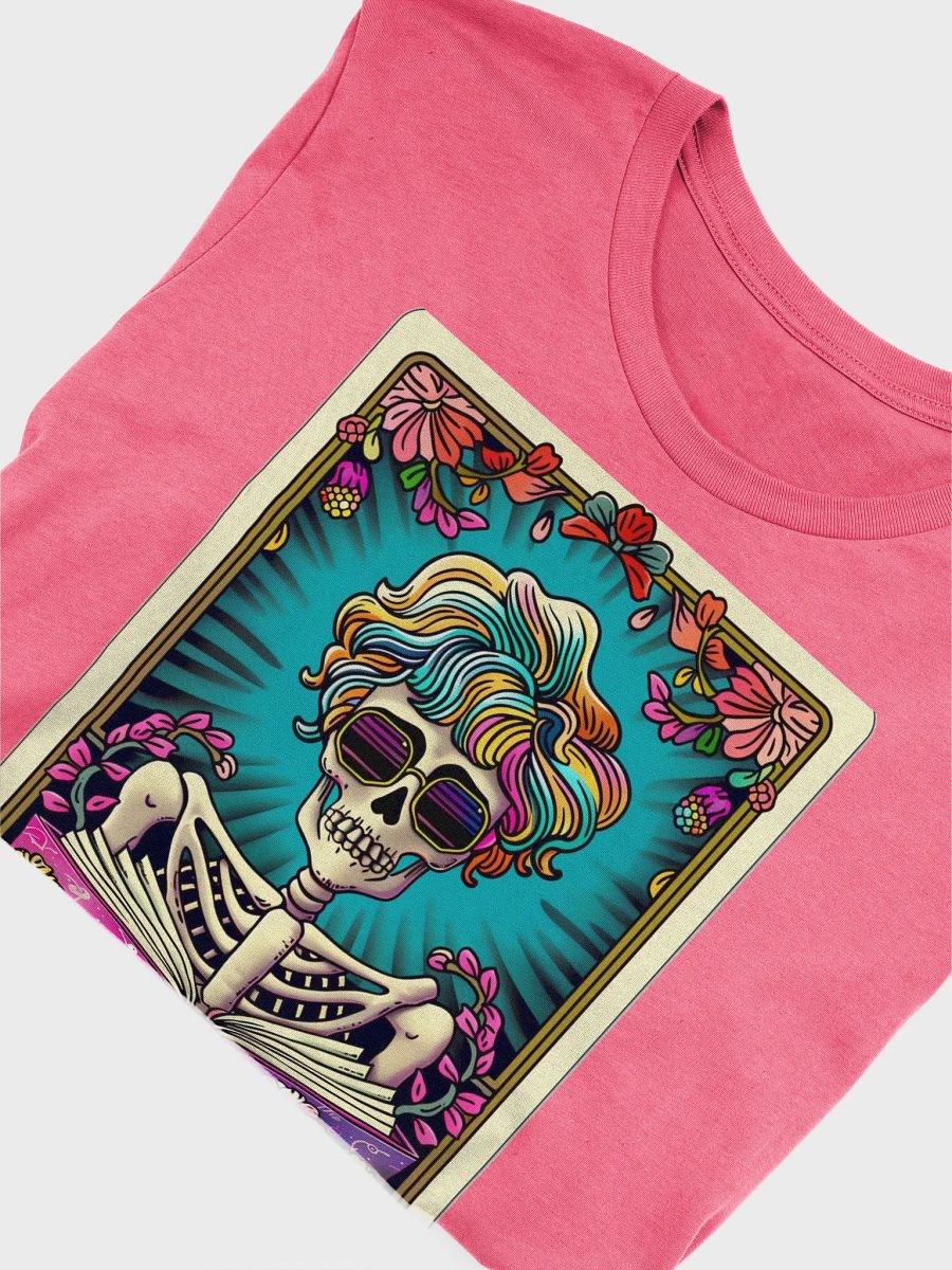 The Reader Tarot Card Tee product image (15)