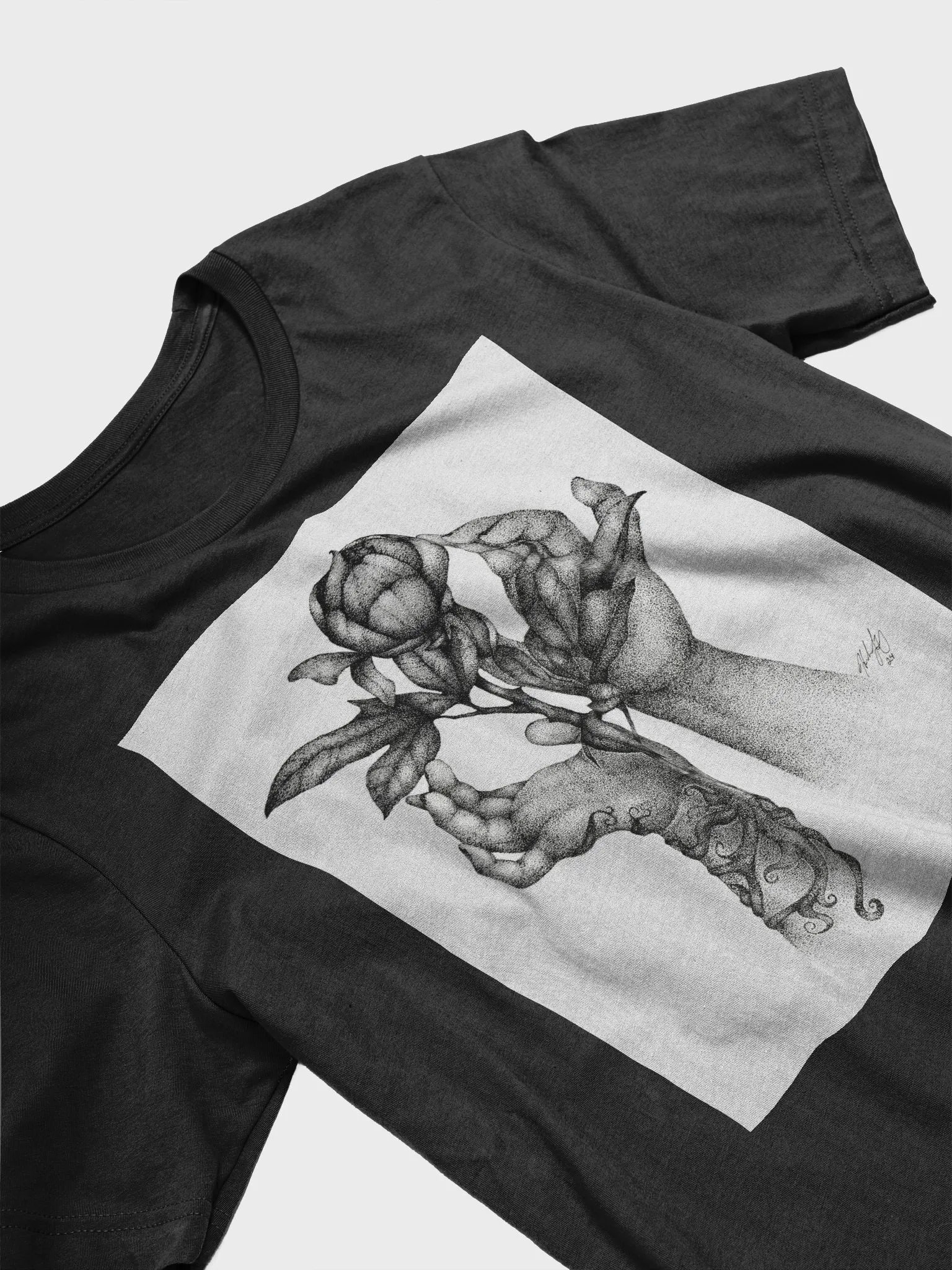Entangled shirt product image (3)