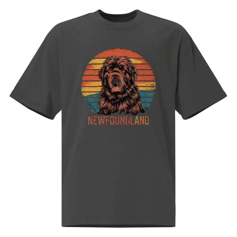 Retro-Style Newfoundland Dog T-Shirt - Ideal for Casual Wear product image (1)