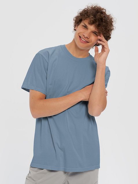Photo showing Comfort Colors Garment-Dyed Heavyweight T-Shirt