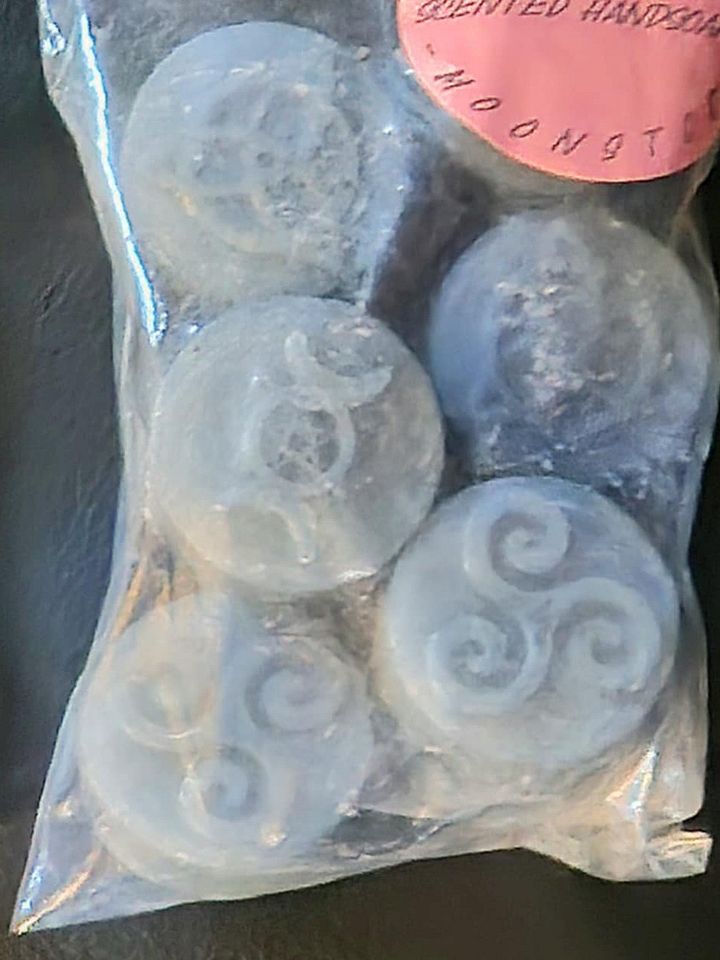 witch symbol soaps (8 in pack) product image (1)