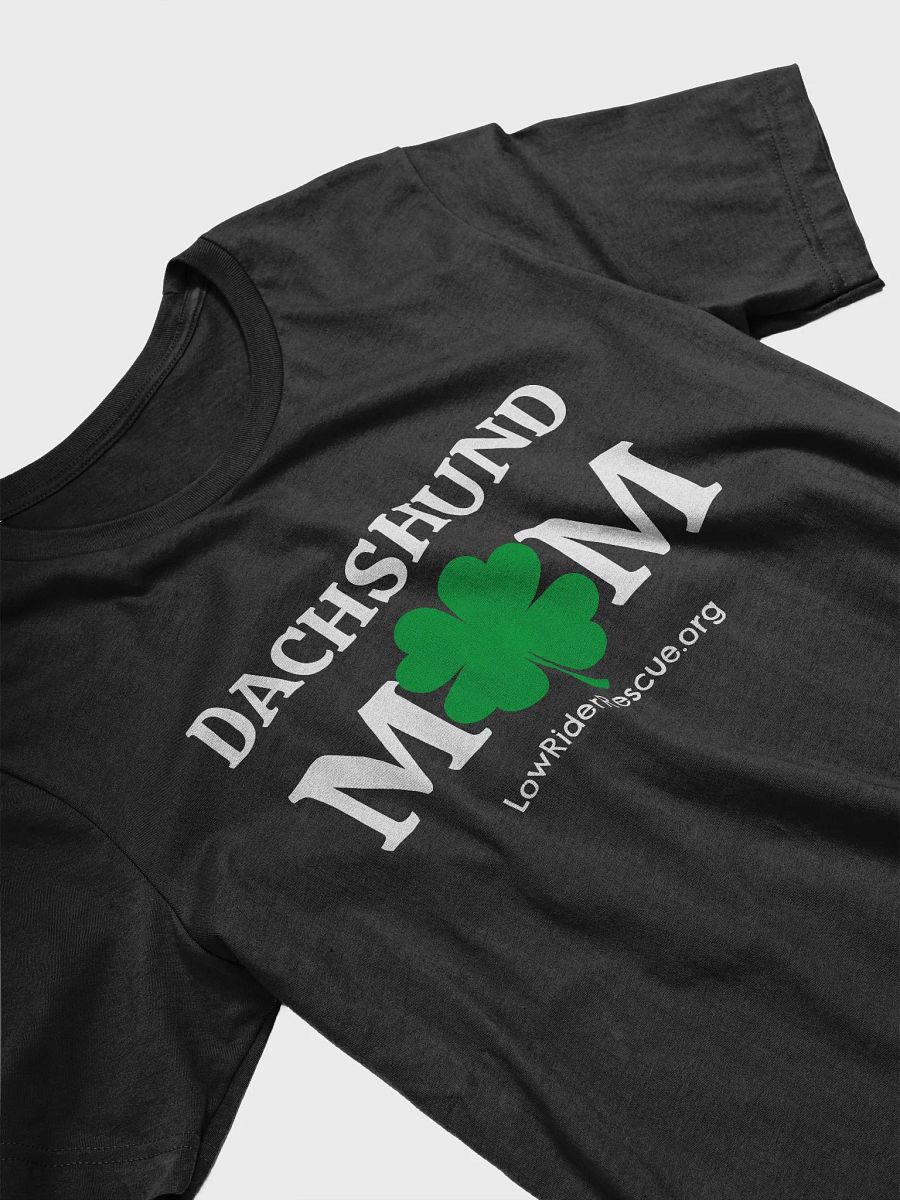Dachshund Mom Four-Leaf Clover Tee product image (2)