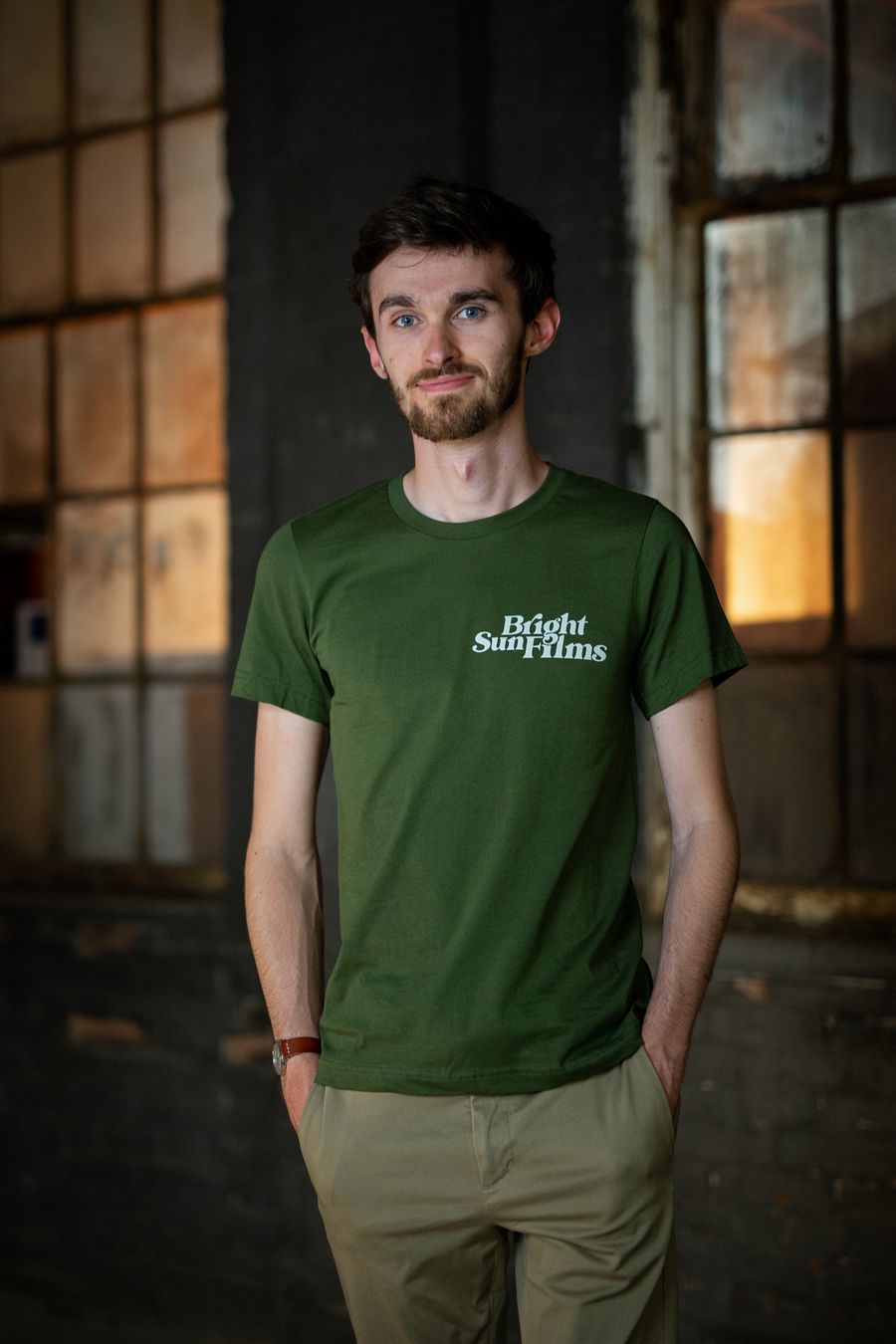 Vintage Logo Olive product image (1)