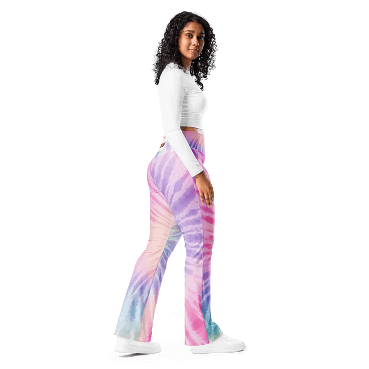 Pastel Radiance Flare Leggings product image (2)