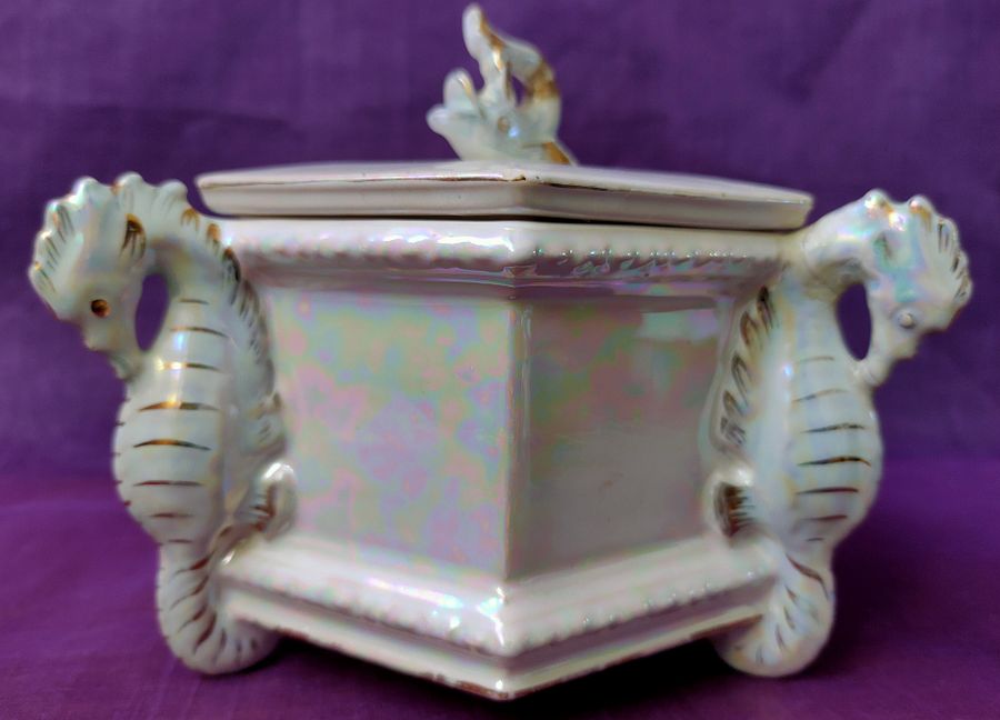 Caixa de Cerâmica Aleluia Vintage - Obra de Arte Única com Cavalos-Marinhos Nº 515 - Edição Limitada product image (1)