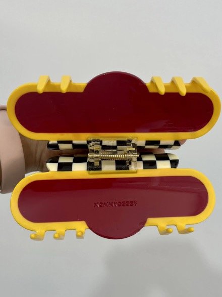 PRE ORDER FNAF SIGN HAIR CLAW product image (3)
