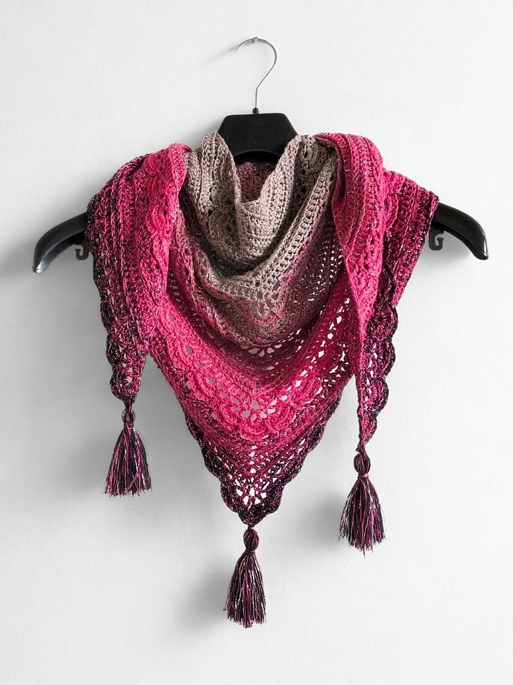 Ana Lucia Shawl product image (1)