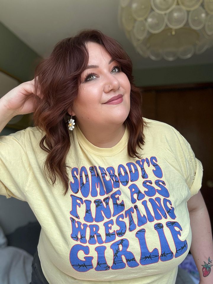 Somebody's Fine Ass Extreme Wrestling Girlie Barbed Wire T-Shirt product image (2)