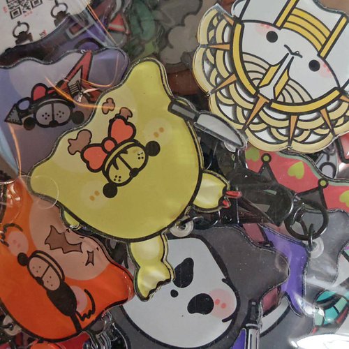 Well my restock of keyrings is here, with a new addition of Plague! 

There will be some new ones soon I time for Christmas! ...