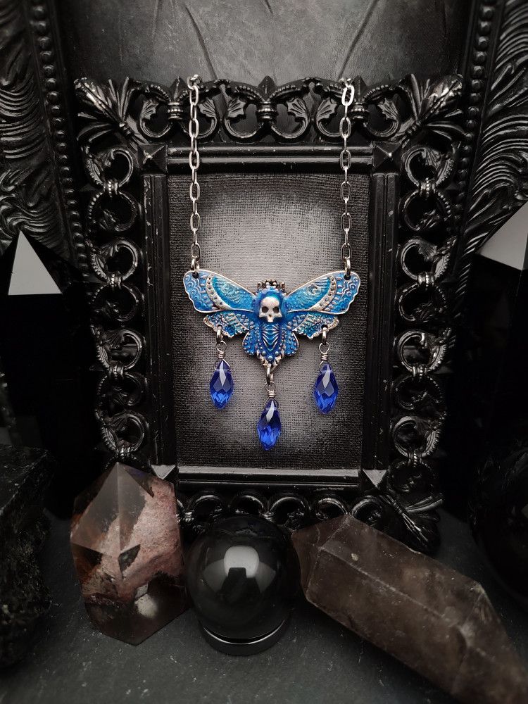 Familiars - Azure Gaze Moth product image (1)