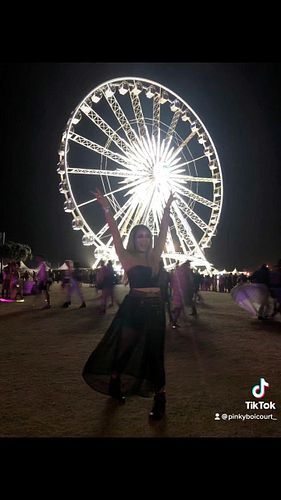Throwback to 2019 when I worked #Coachella with @nyxcosmetics IT WAS AN ABSOLUTE BLAST!! 
#nyxcosmetics #mua #festivalvibes #...