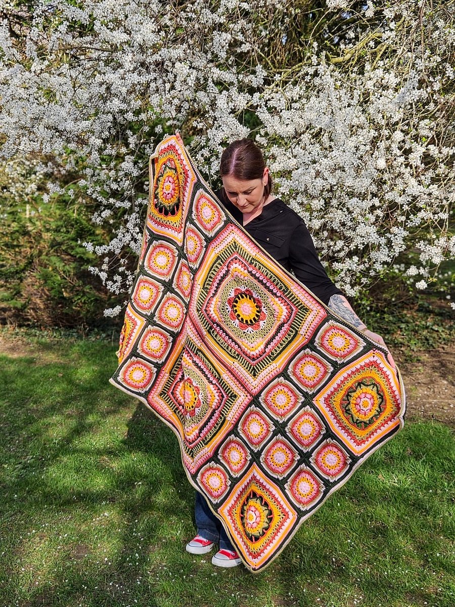 Floral Bloom Spring Crochet Blanket - Crochet Squares Blanket Pattern PDF product image (5)