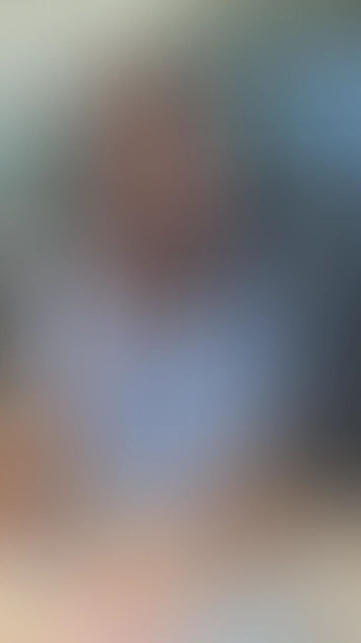 Video thumbnail background