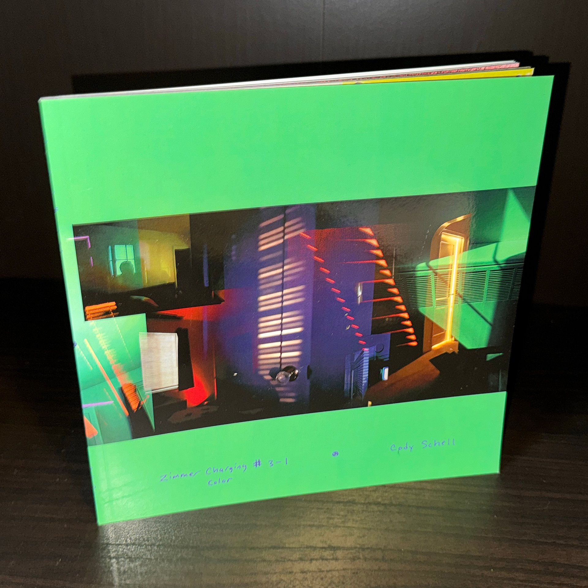 2022 - Zimmer Charging 3-1 Color Book product image (1)