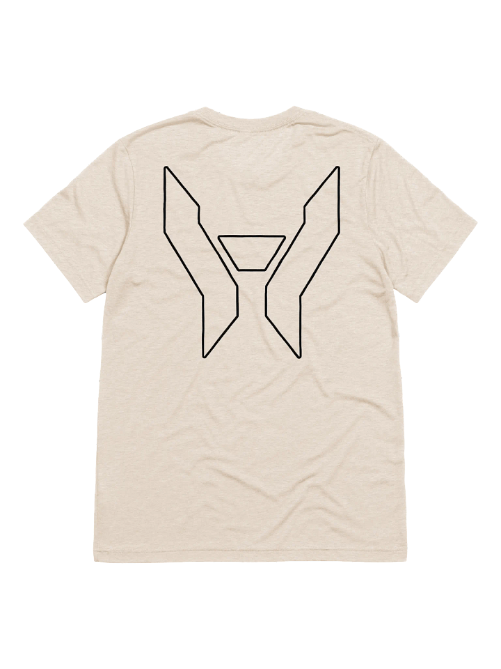 emblem back minimalist tee product image (9)