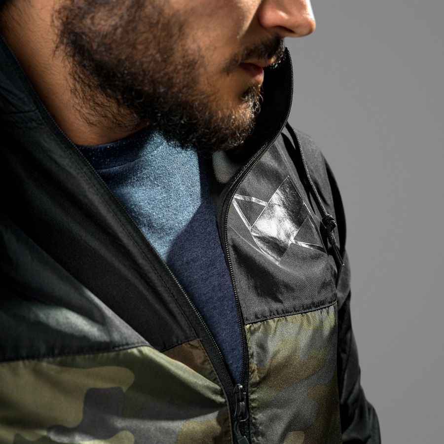 Core Logo Windbreaker (Black/Camo) product image (3)